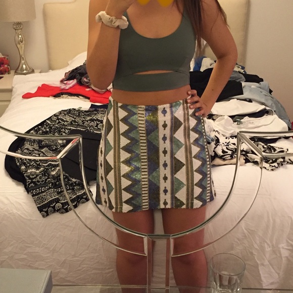 Sequin mini skirt - Picture 4 of 4